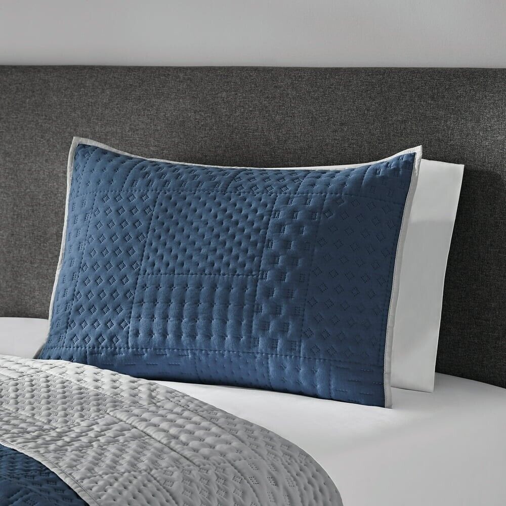 Navy Solid Patchwork Mainstays Standard/Queen Pillow Sham (575/6)